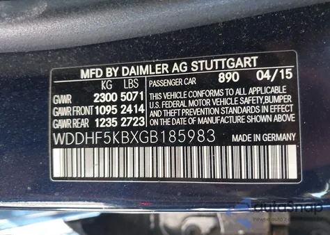 2016 Mercedes-Benz E 350 z USA, uszkodzony, nr VIN WDDHF5KBXGB185983